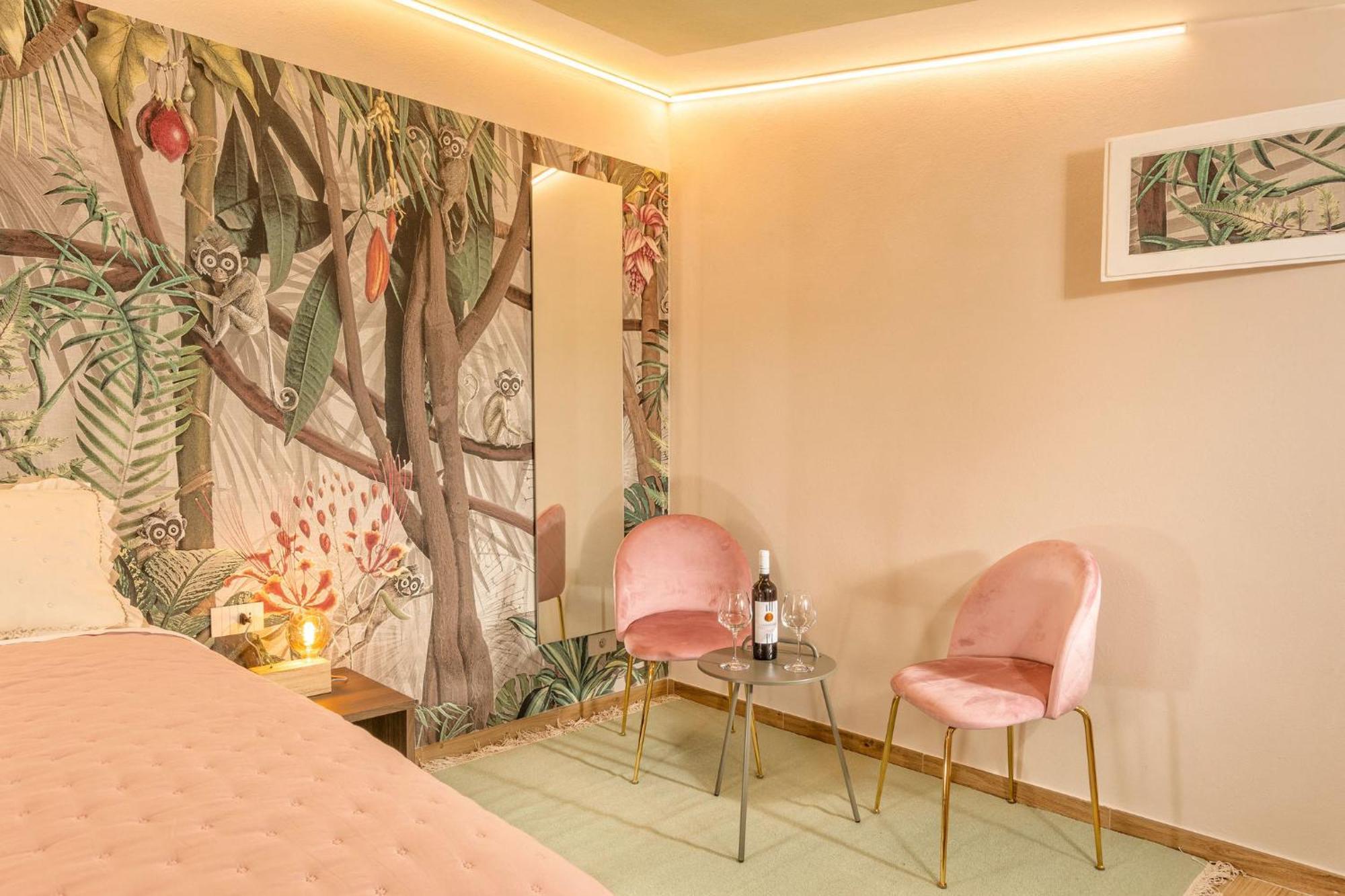 Palazzo Falcinelli Luxury Room In Montepulciano Center With Air Conditioning And Elevator Bagian luar foto