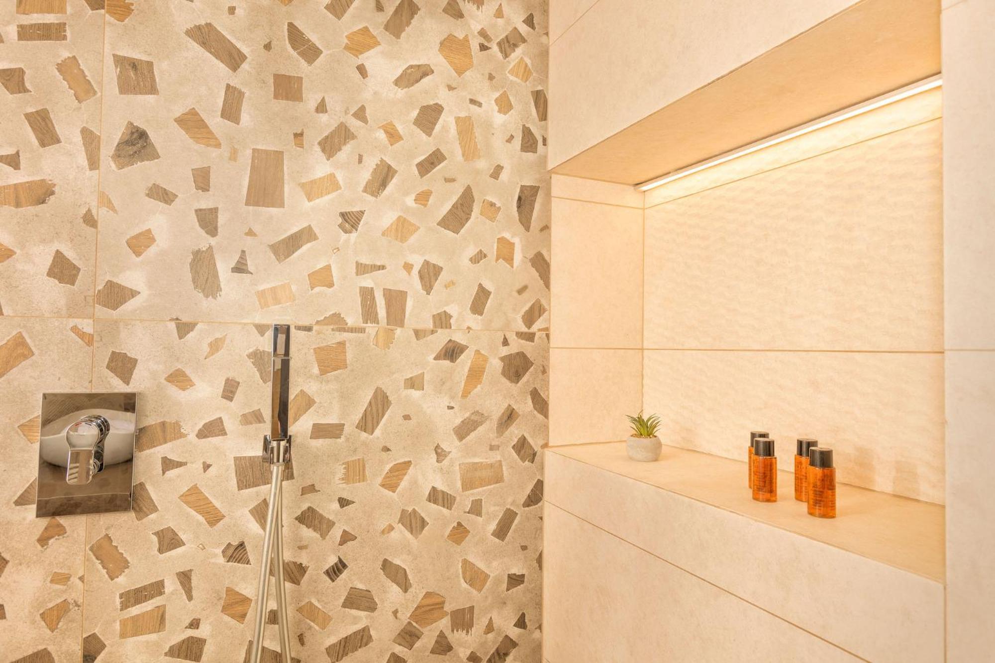 Palazzo Falcinelli Luxury Room In Montepulciano Center With Air Conditioning And Elevator Bagian luar foto